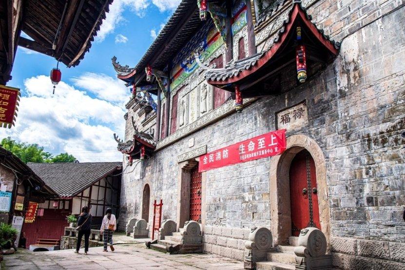 探秘什么时候能财富自由呢?,发现更多快乐